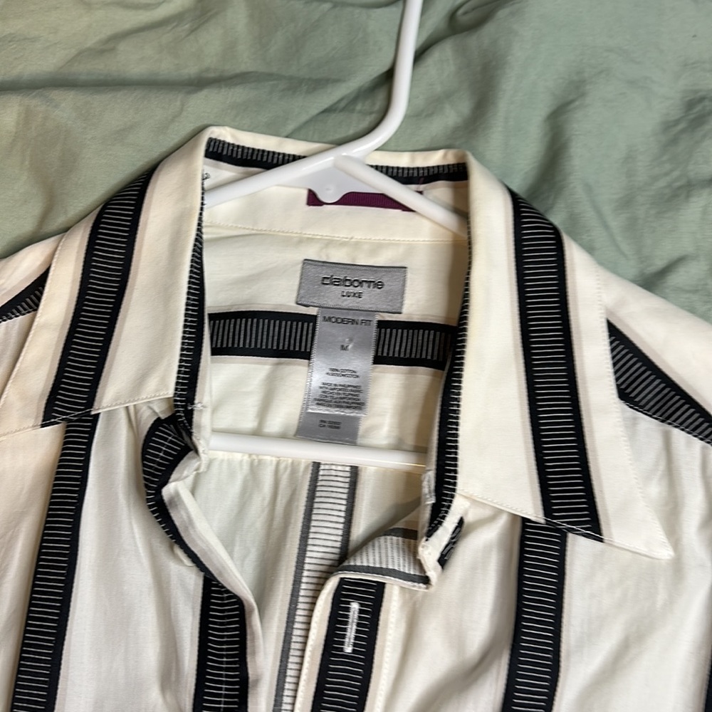 Collared button up - Picture 3 of 3
